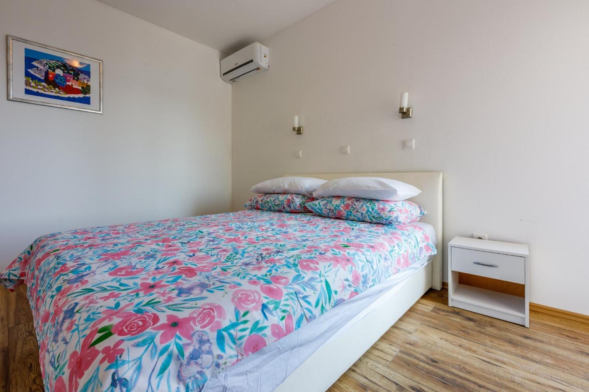Apartamento Melanie Crikvenica Exterior foto
